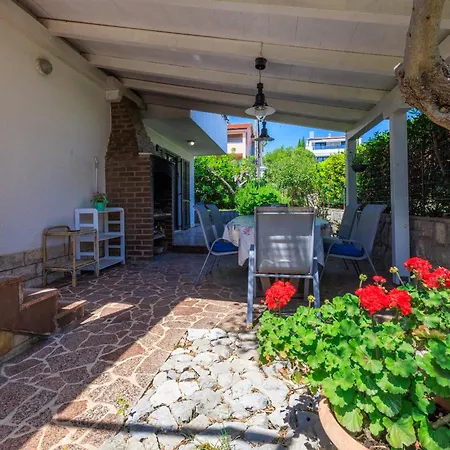 Feriehus Olive Tree Krk Kornić