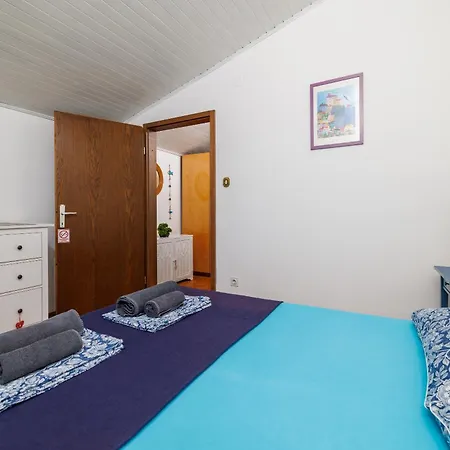 Feriehus Olive Tree Krk *