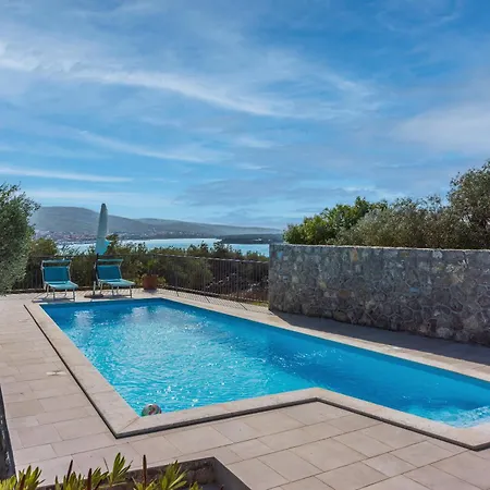 Ferienhaus Olive Tree Krk
