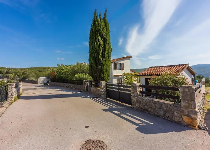 Olive Tree Krk Vikendica Kornic