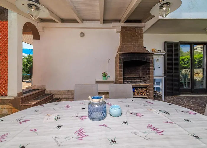 Vikendica Olive Tree Krk Kornic