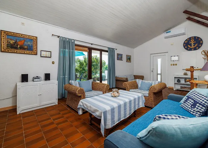 Olive Tree Krk Vikendica *