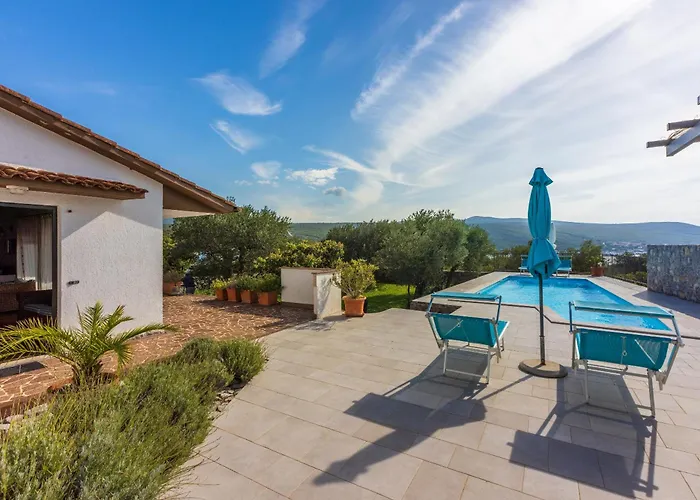 Olive Tree Krk Vikendica Kornic