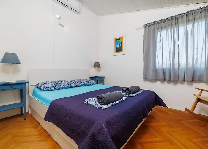 Vikendica Olive Tree Krk Kornic