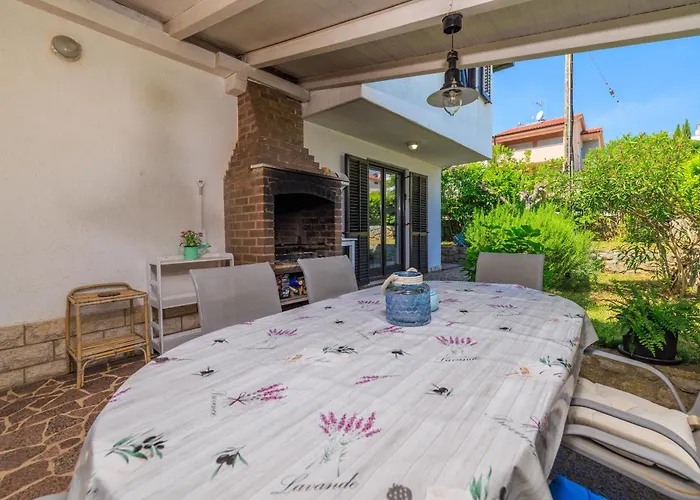 Olive Tree Krk Vikendica Kornic