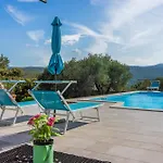 בית נופש Olive Tree Krk